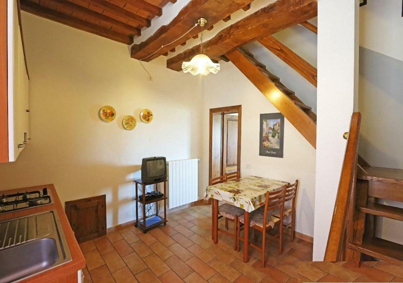 Lo Scricciolo Apartment *