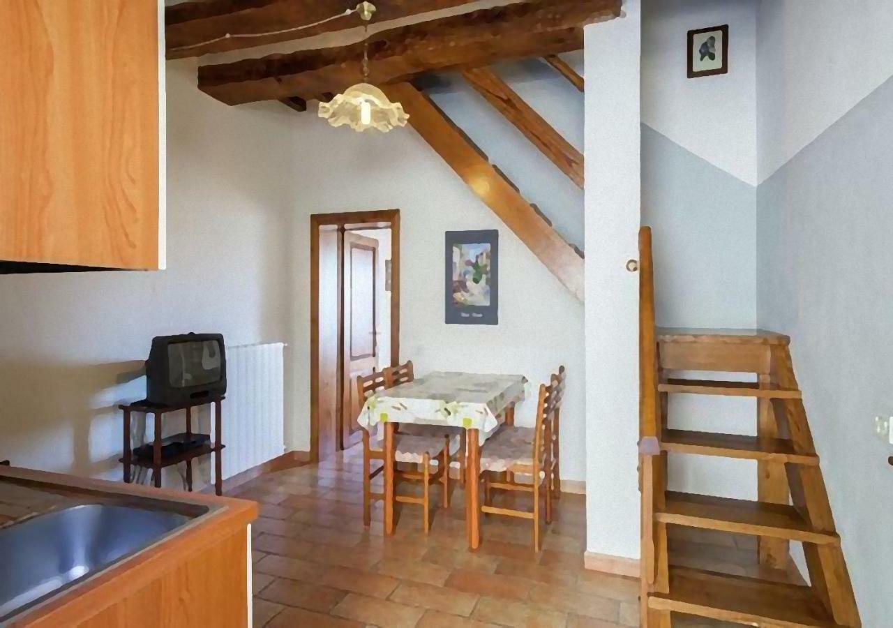 Apartment Lo Scricciolo Montecastelli Pisano
