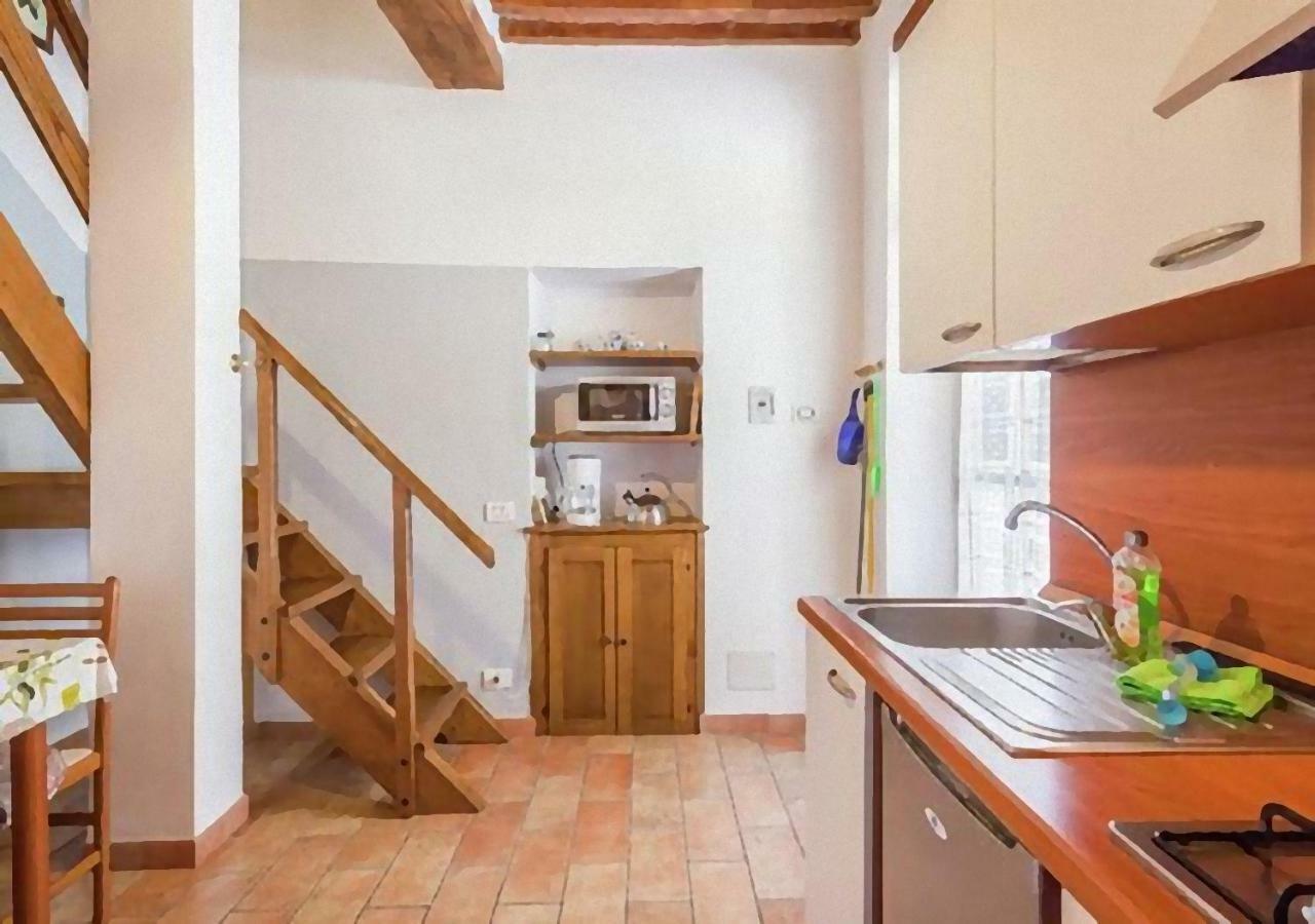Lo Scricciolo Apartment *
